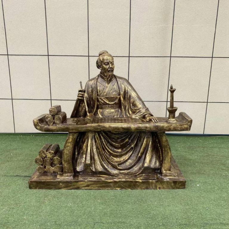 张仲景雕塑
