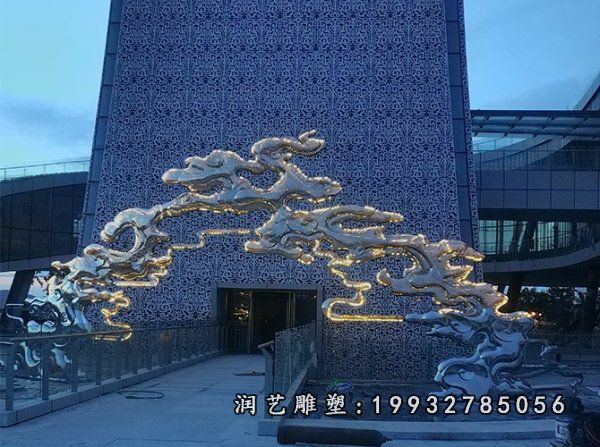 广场不锈钢祥云景观雕塑