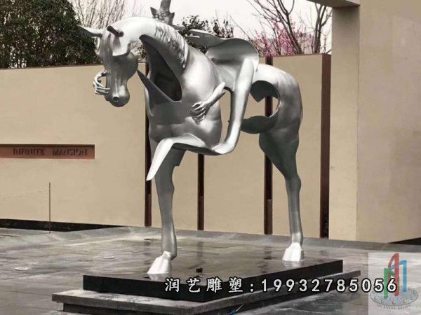 广场不锈钢马雕塑