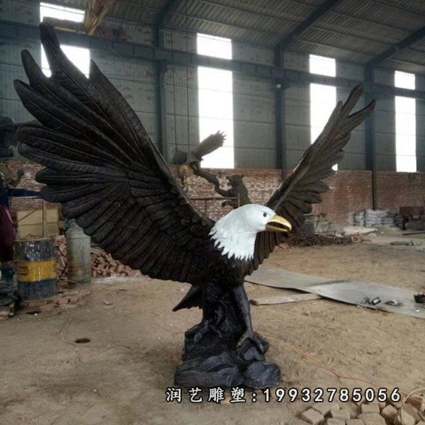 庭院老鹰动物铜雕