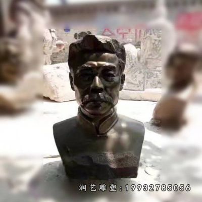 校园鲁迅人物铜雕 