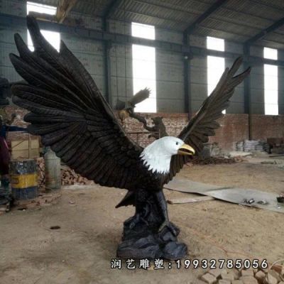 庭院老鹰动物铜雕