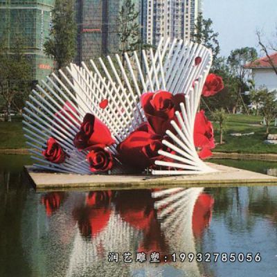 广场不锈钢玫瑰花雕塑